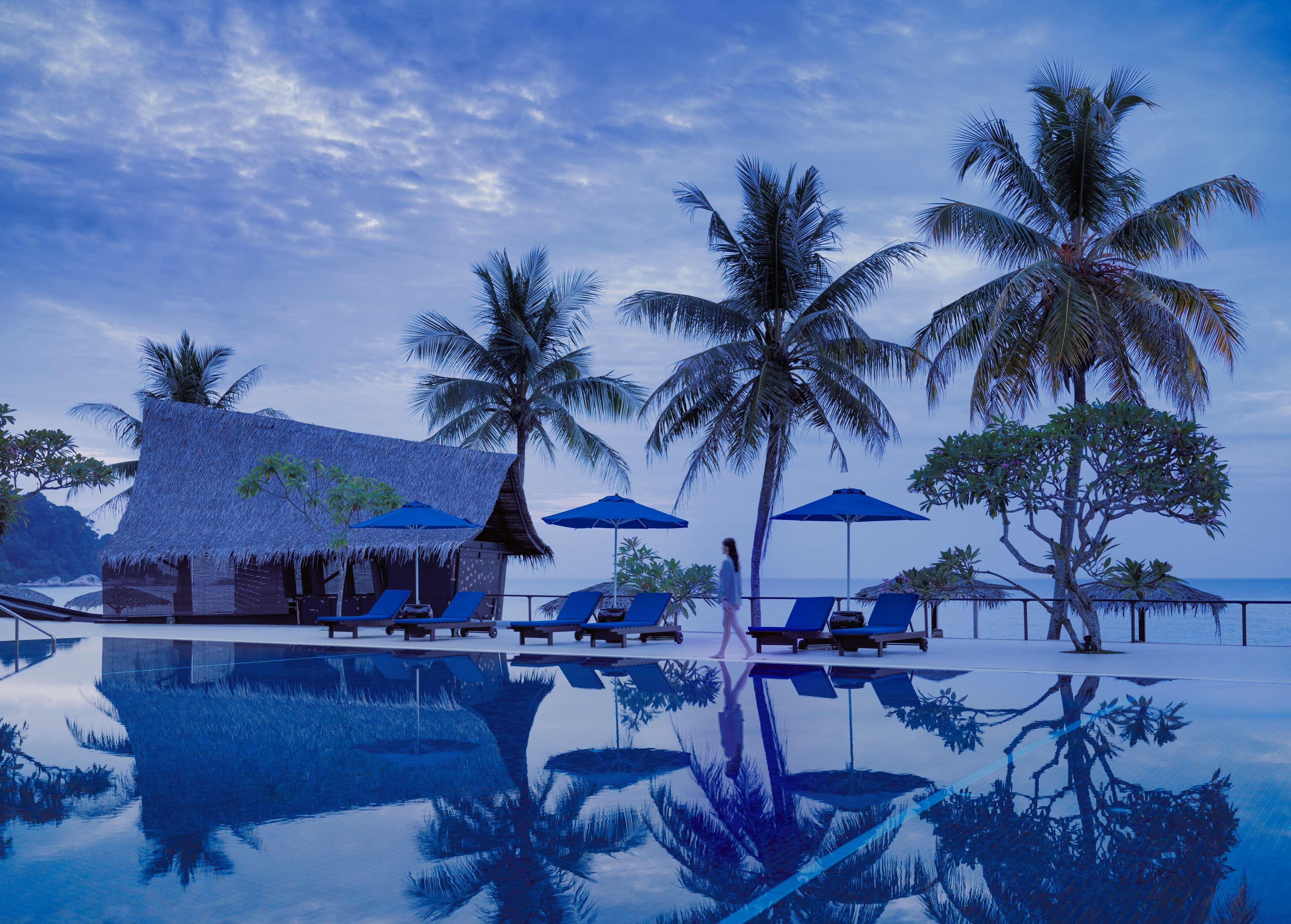 منتجع حياة ريجنسي كوانتان المظهر الخارجي الصورة The resort's infinity pool