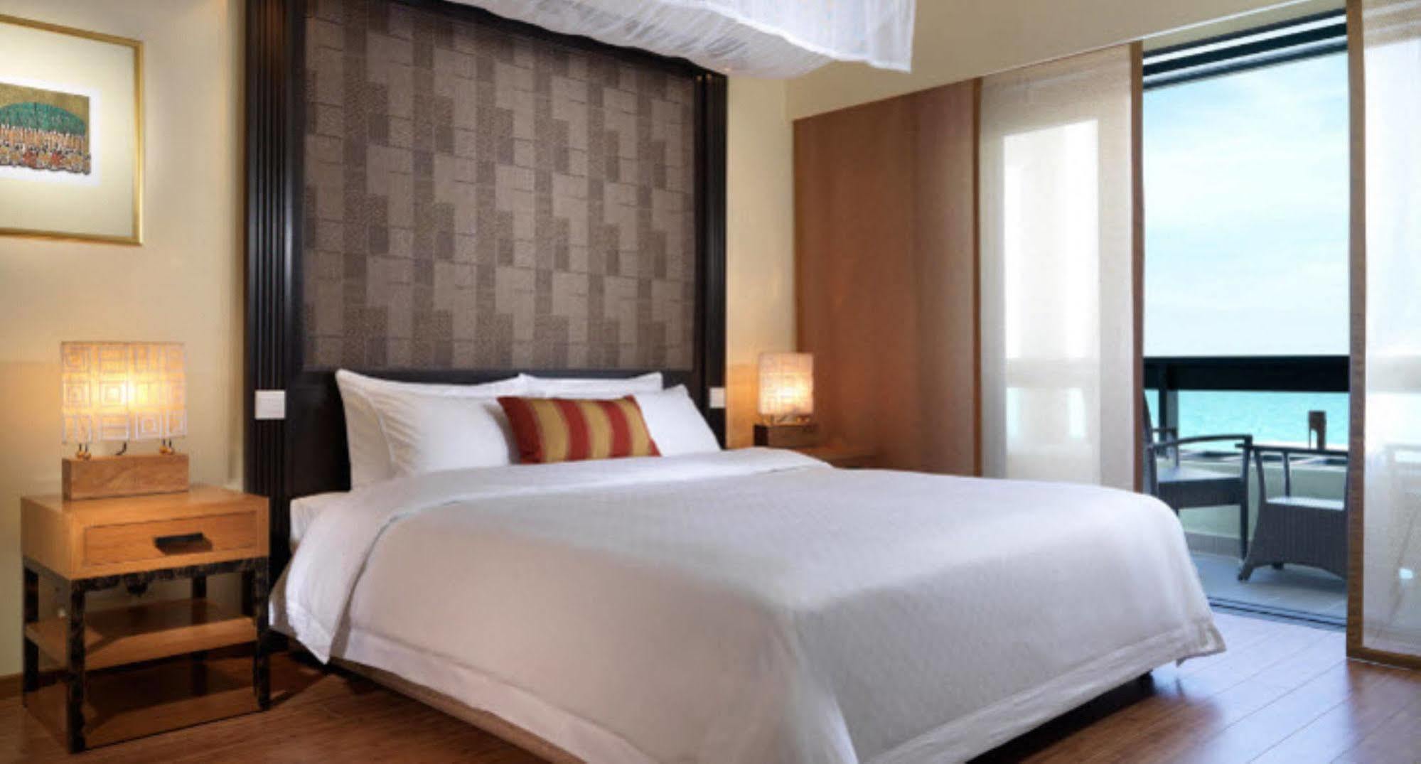 منتجع حياة ريجنسي كوانتان المظهر الخارجي الصورة A bedroom at the W Maldives