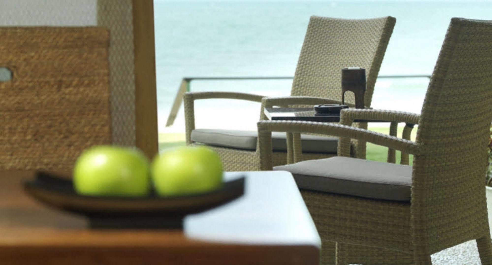 منتجع حياة ريجنسي كوانتان المظهر الخارجي الصورة Outdoor furniture